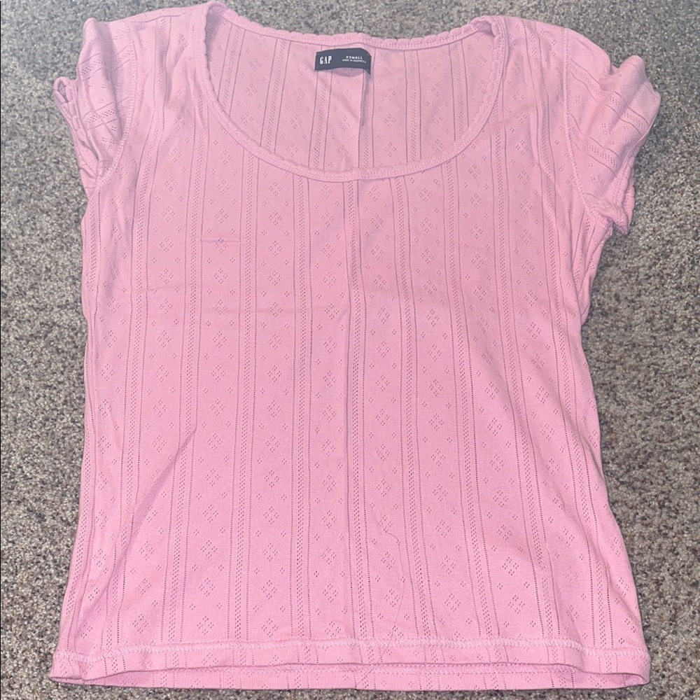 GAP Light Pink Short Sleeve Women's Tee